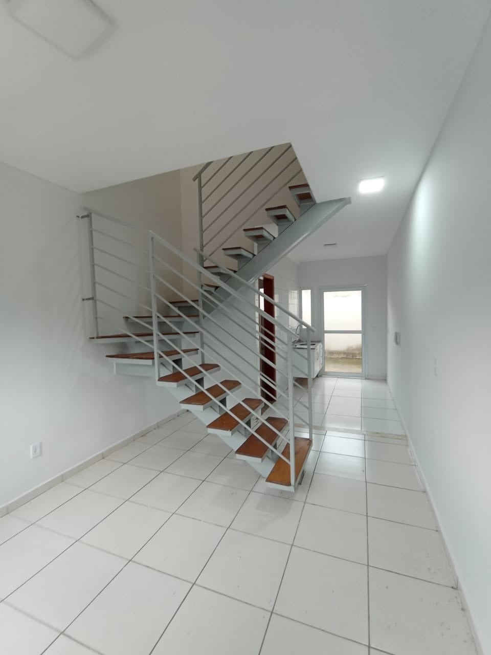 Sobrado, 2 quartos, 69 m² - Foto 1