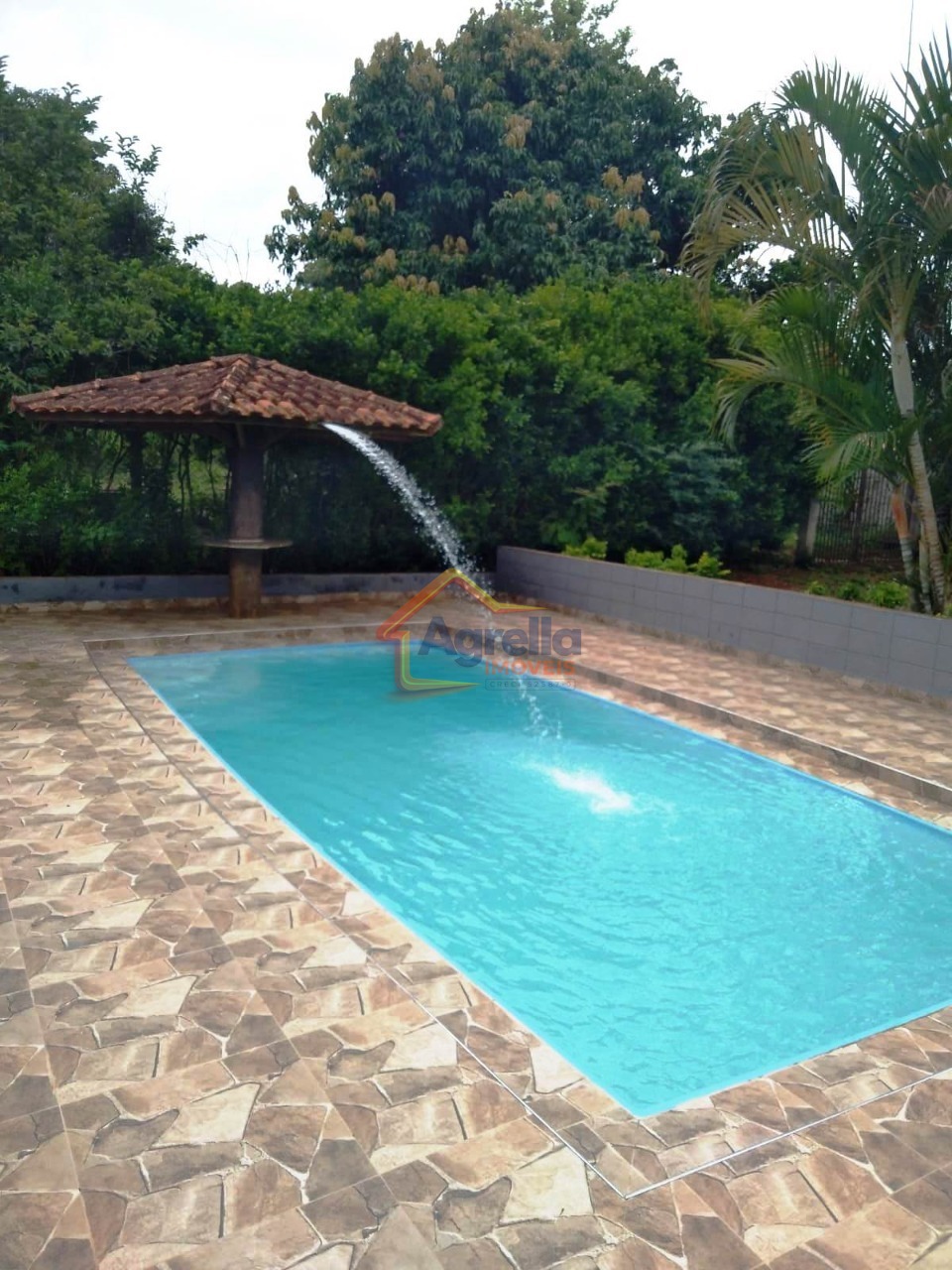Sítio, 2 quartos, 140 m² - Foto 2