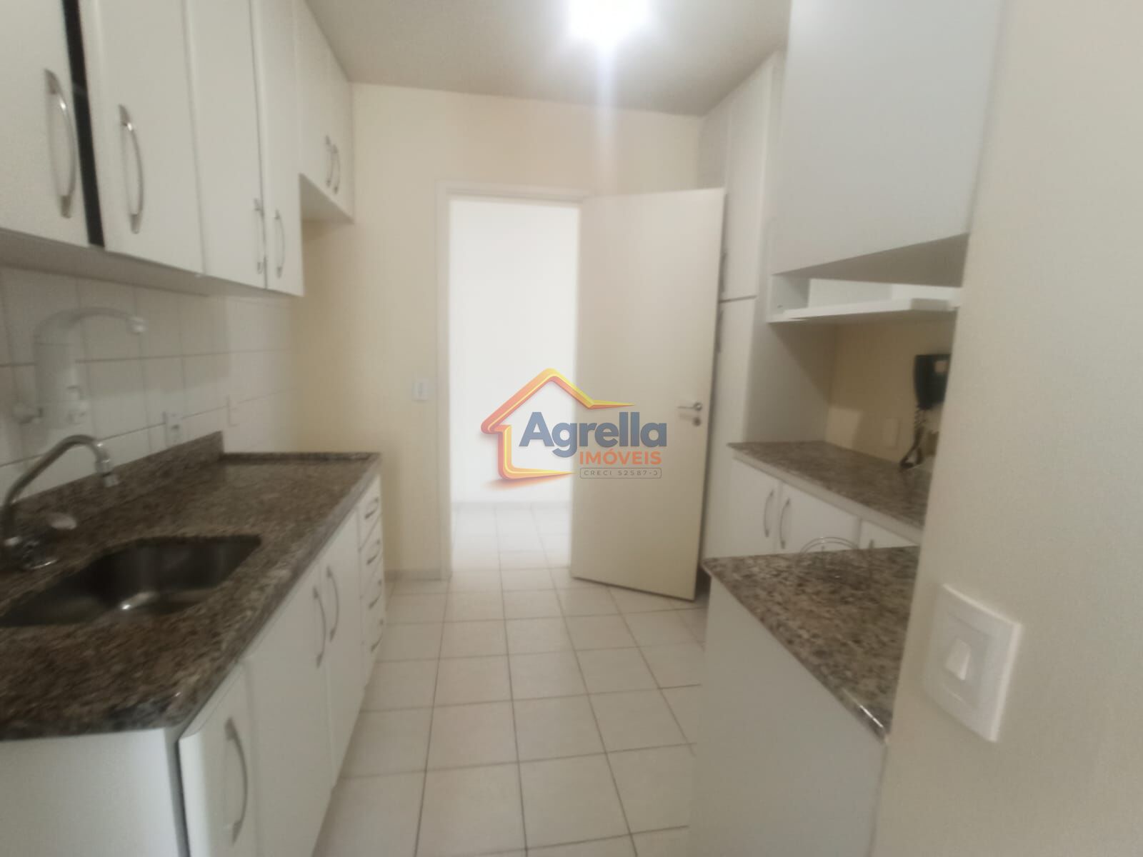 Apartamento, 3 quartos, 76 m² - Foto 1