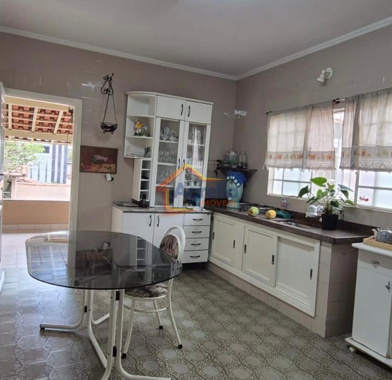 Casa, 3 quartos, 176 m² - Foto 1
