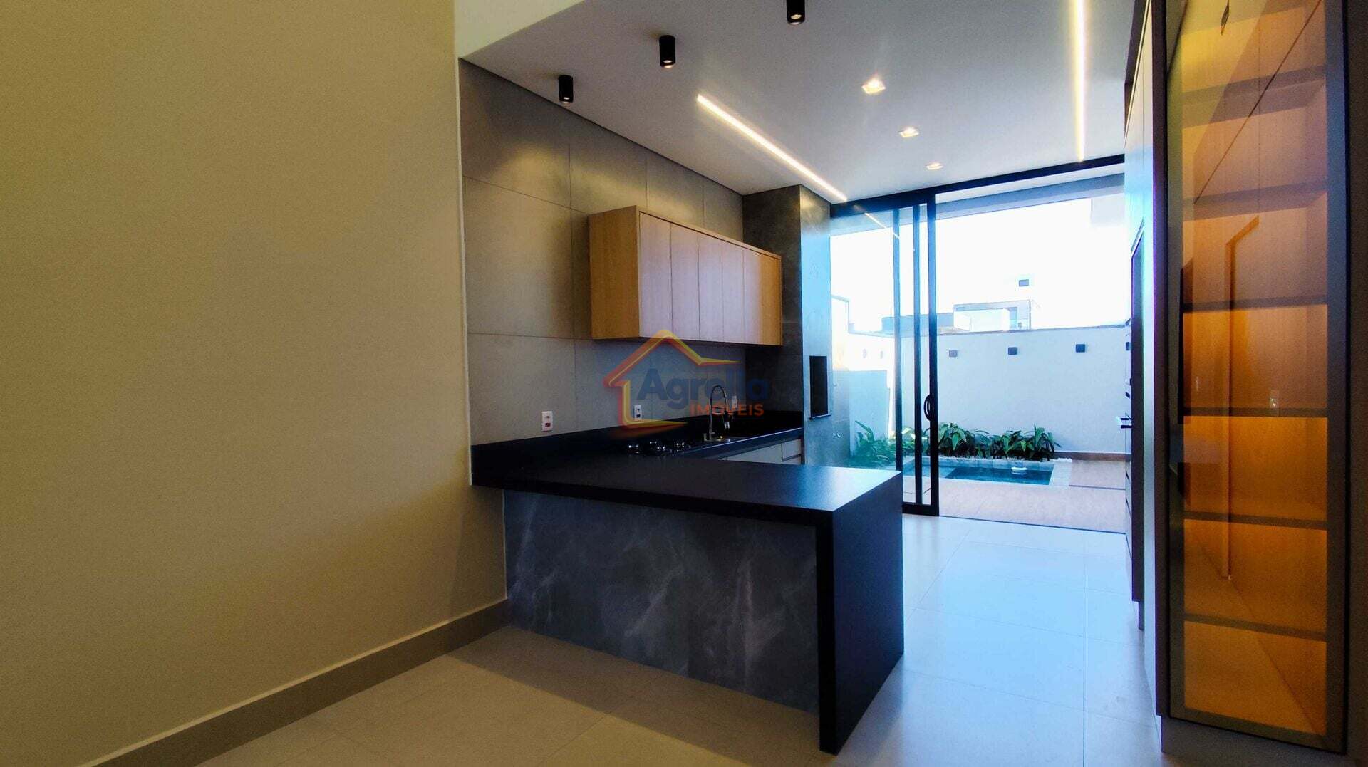 Casa, 3 quartos, 136 m² - Foto 3