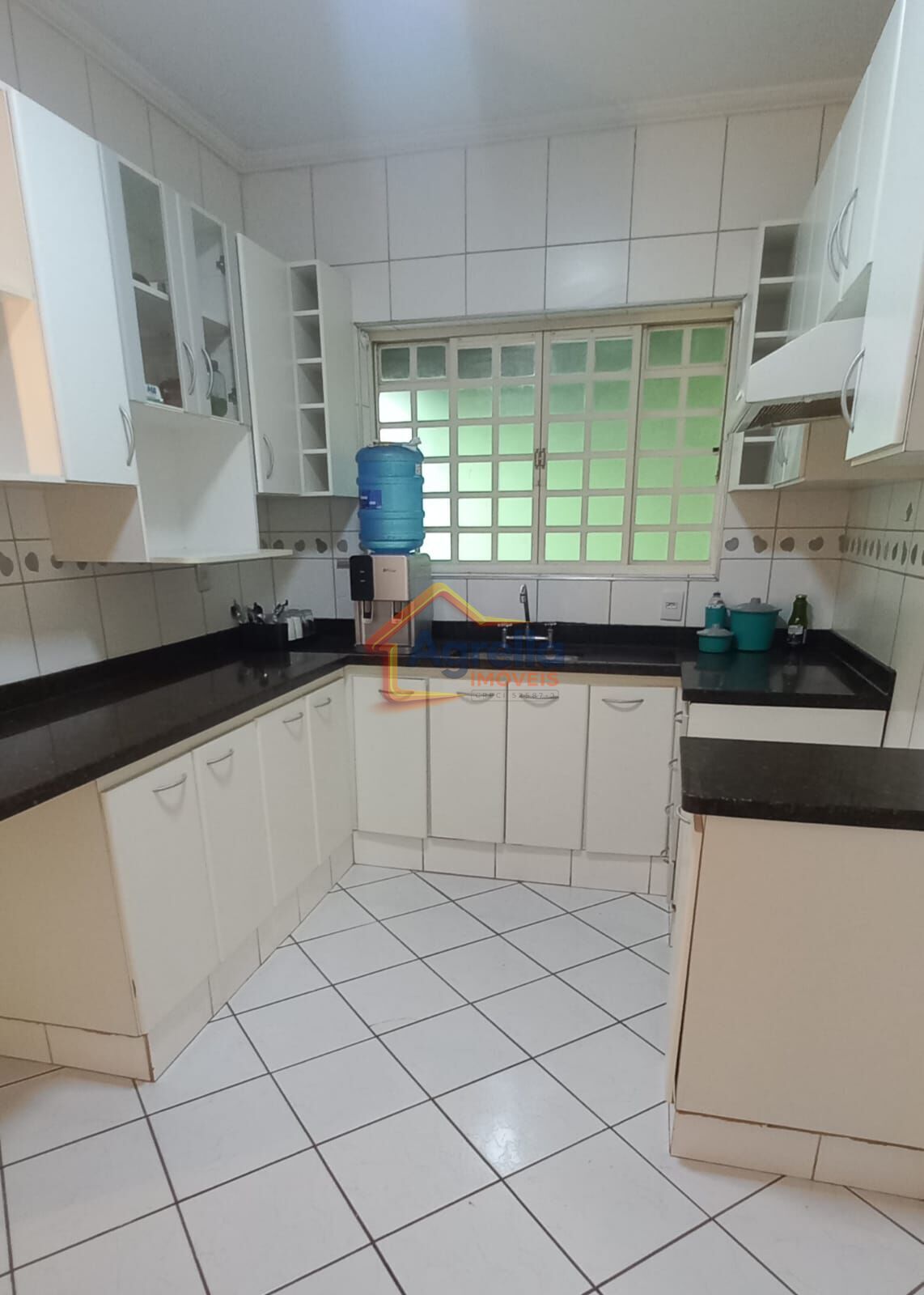 Casa, 2 quartos, 81 m² - Foto 1