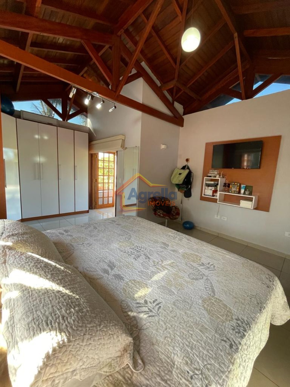 Sítio, 5 quartos, 620 m² - Foto 9
