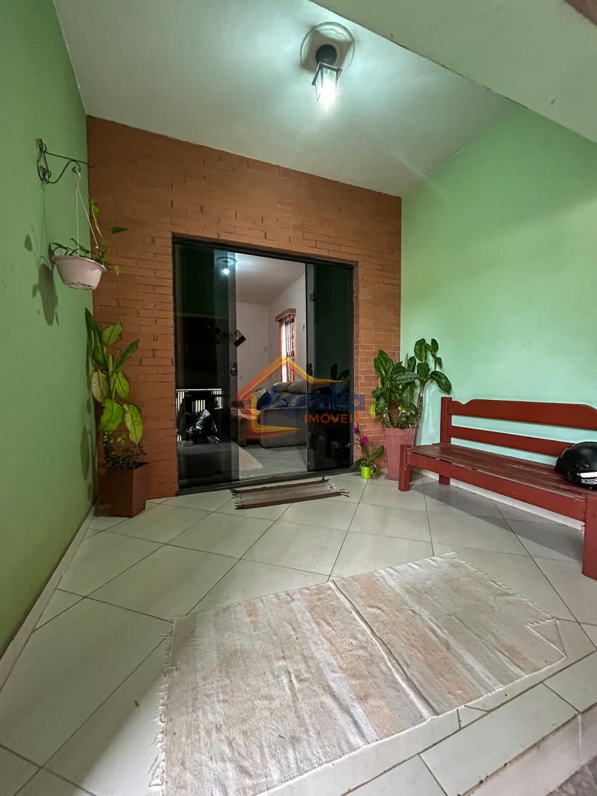 Casa, 3 quartos, 161 m² - Foto 1