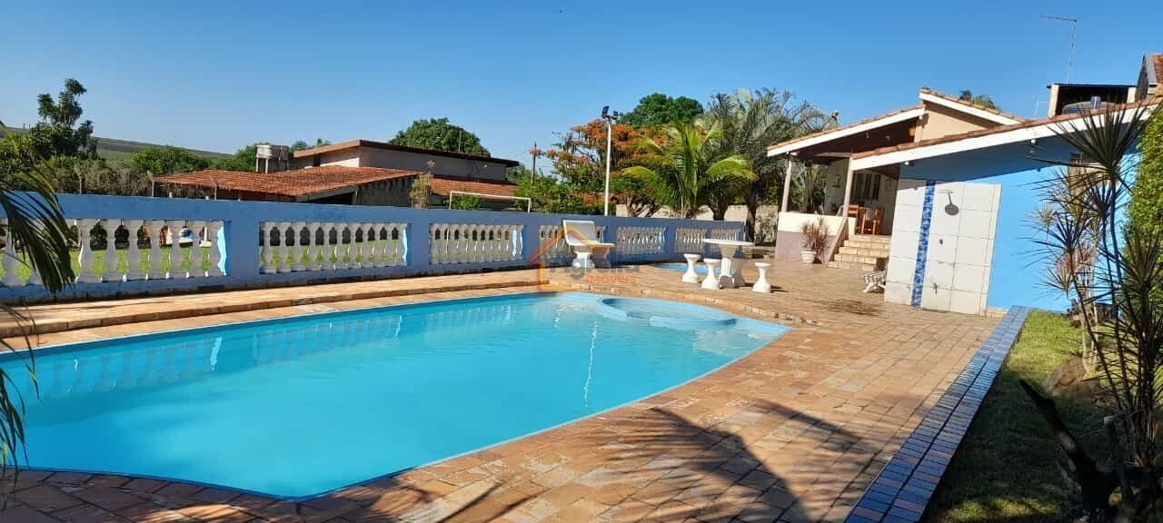 Sítio, 4 quartos, 1400 m² - Foto 3
