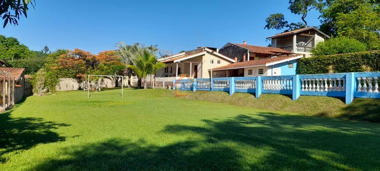 Sítio, 4 quartos, 1400 m² - Foto 2