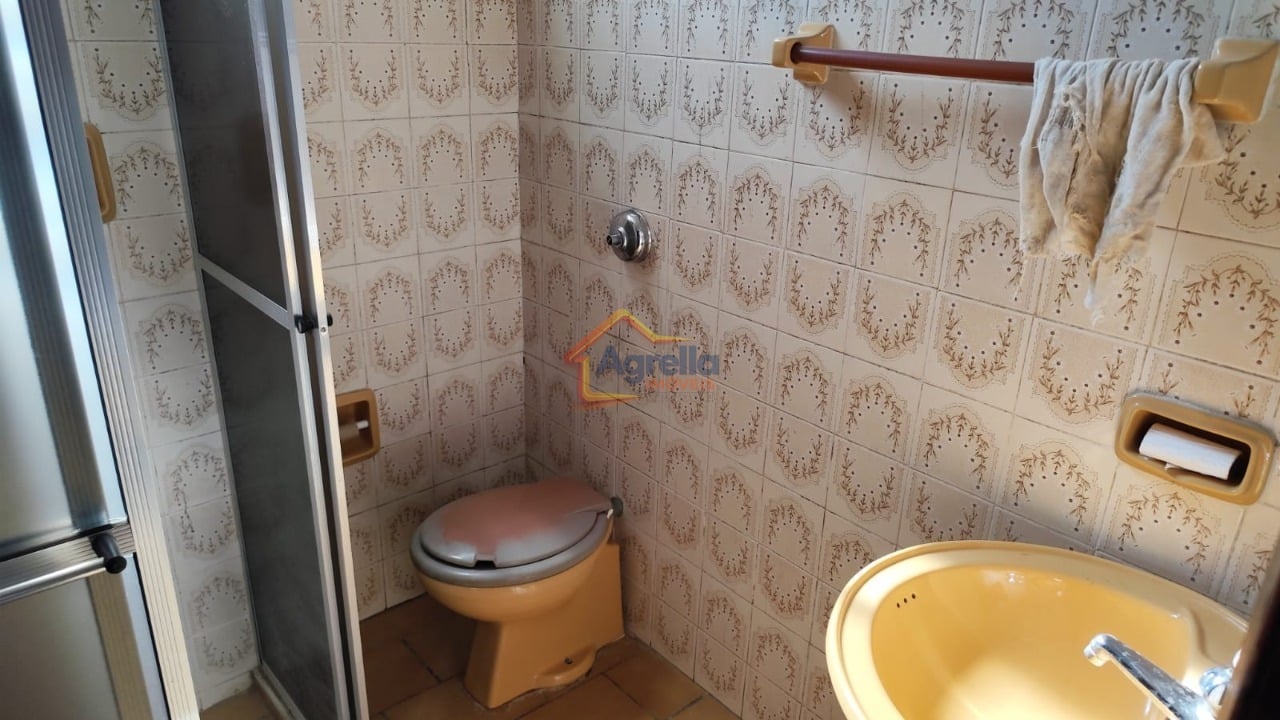 Casa, 4 quartos, 210 m² - Foto 40