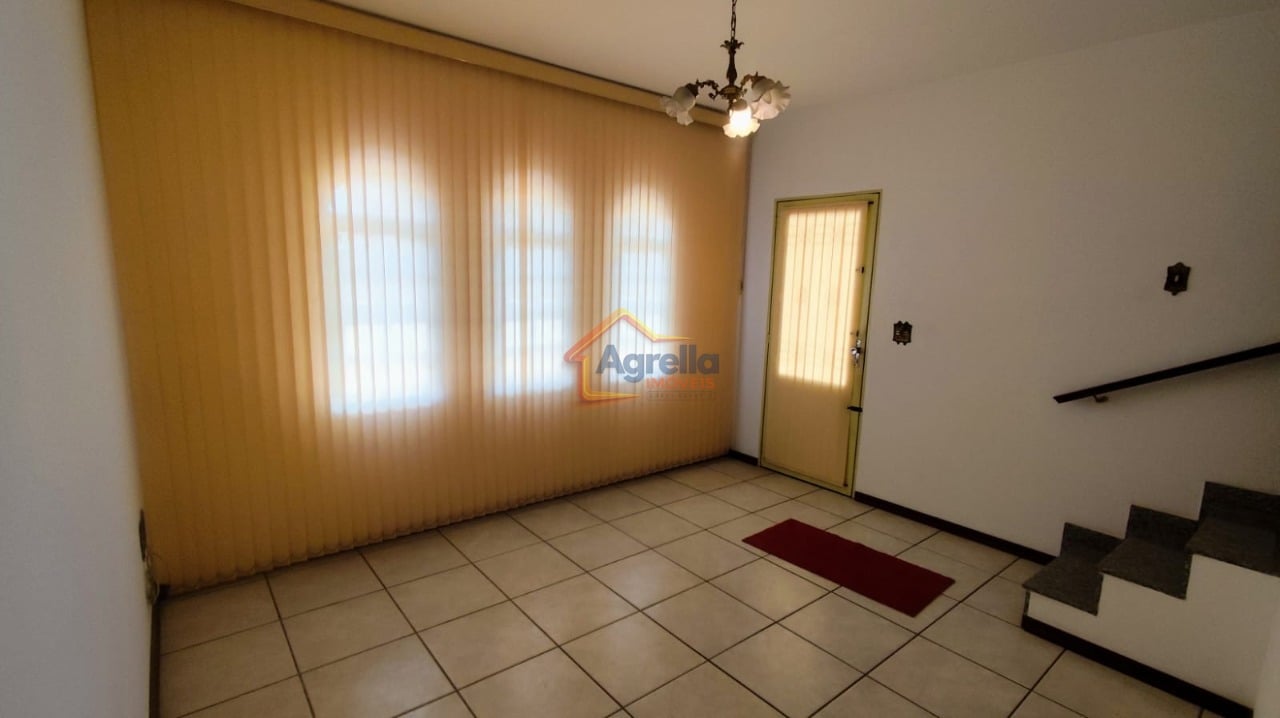 Casa, 4 quartos, 210 m² - Foto 3