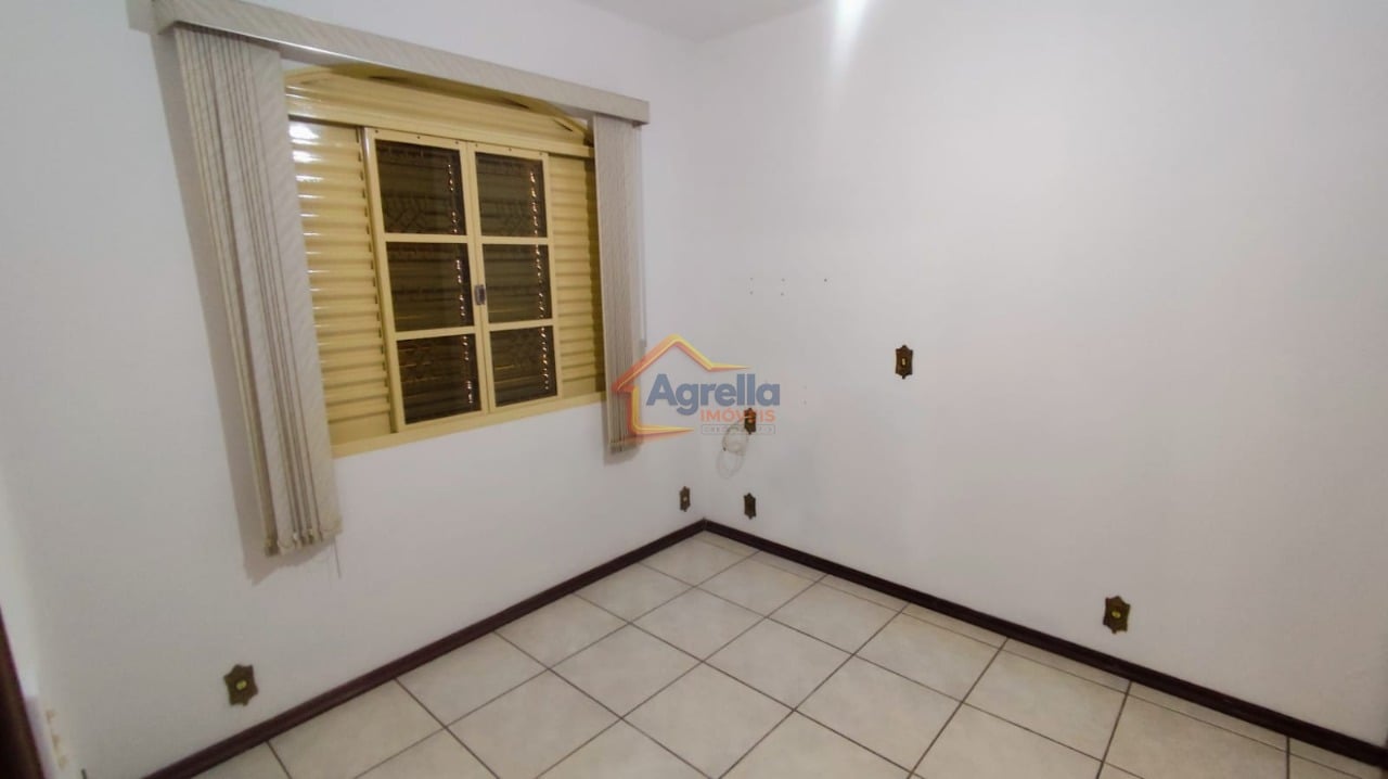 Casa, 4 quartos, 210 m² - Foto 19