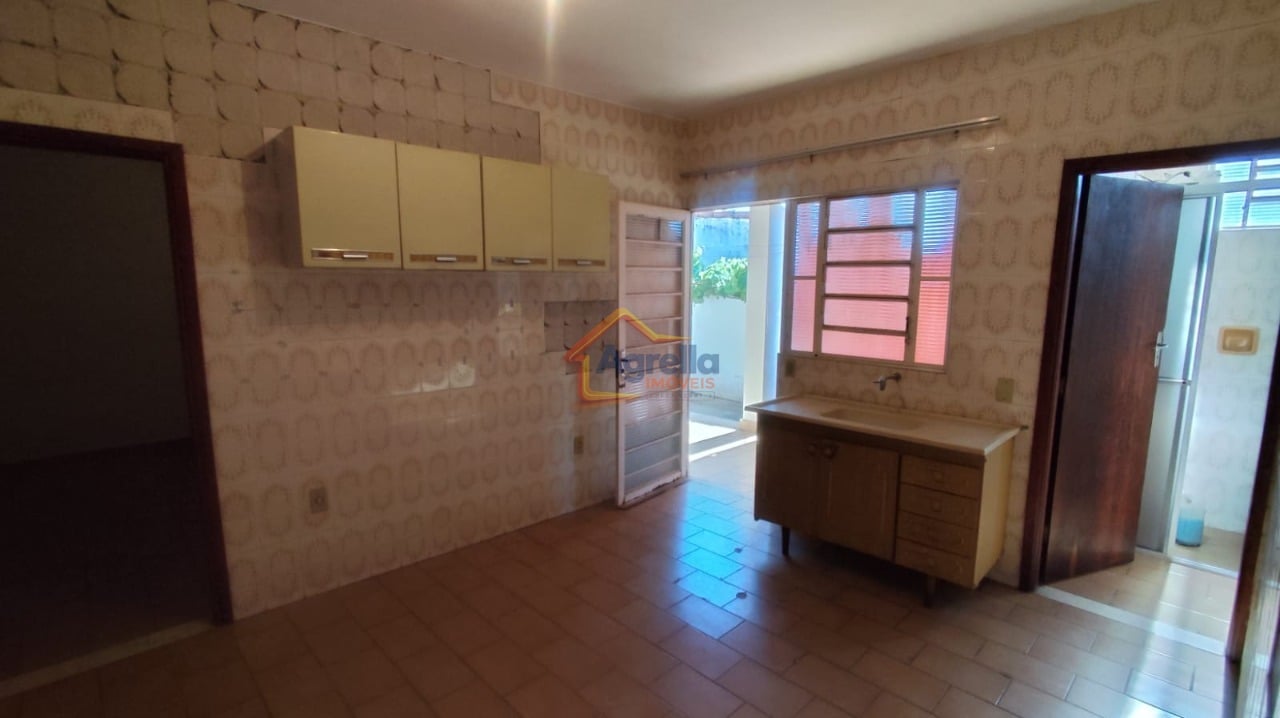 Casa, 4 quartos, 210 m² - Foto 34