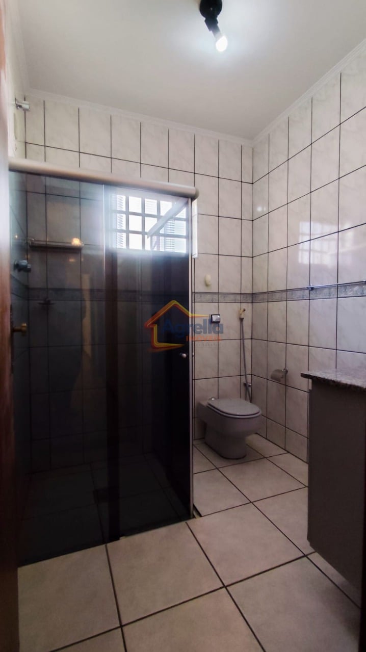 Casa, 4 quartos, 210 m² - Foto 10