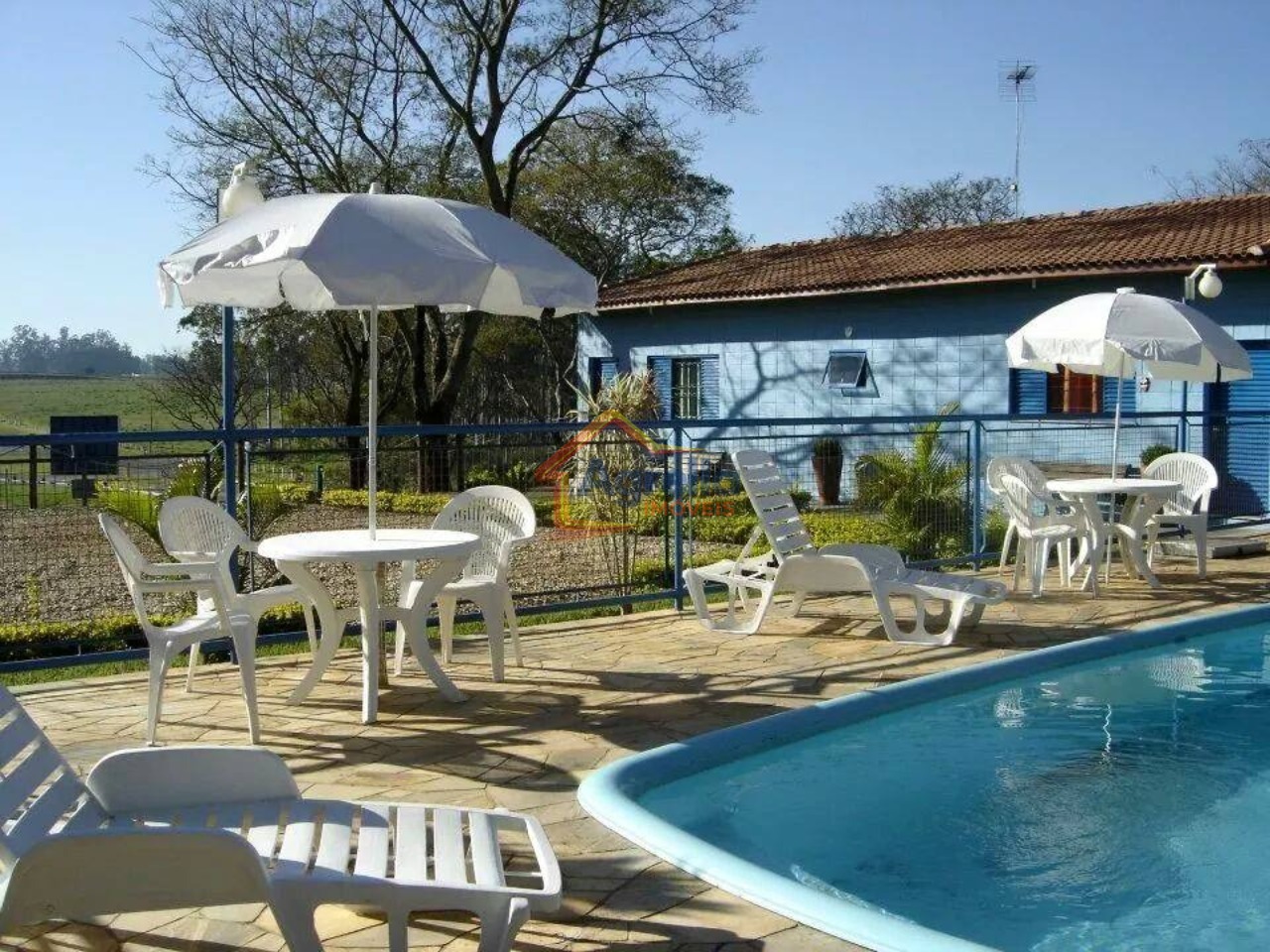 Sítio, 4 quartos, 423 m² - Foto 1