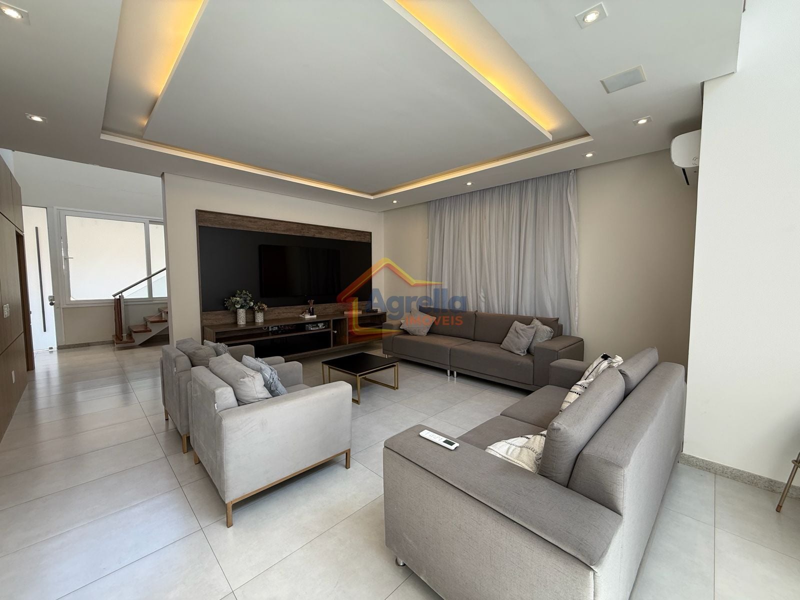 Apartamento, 3 quartos, 600 m² - Foto 1