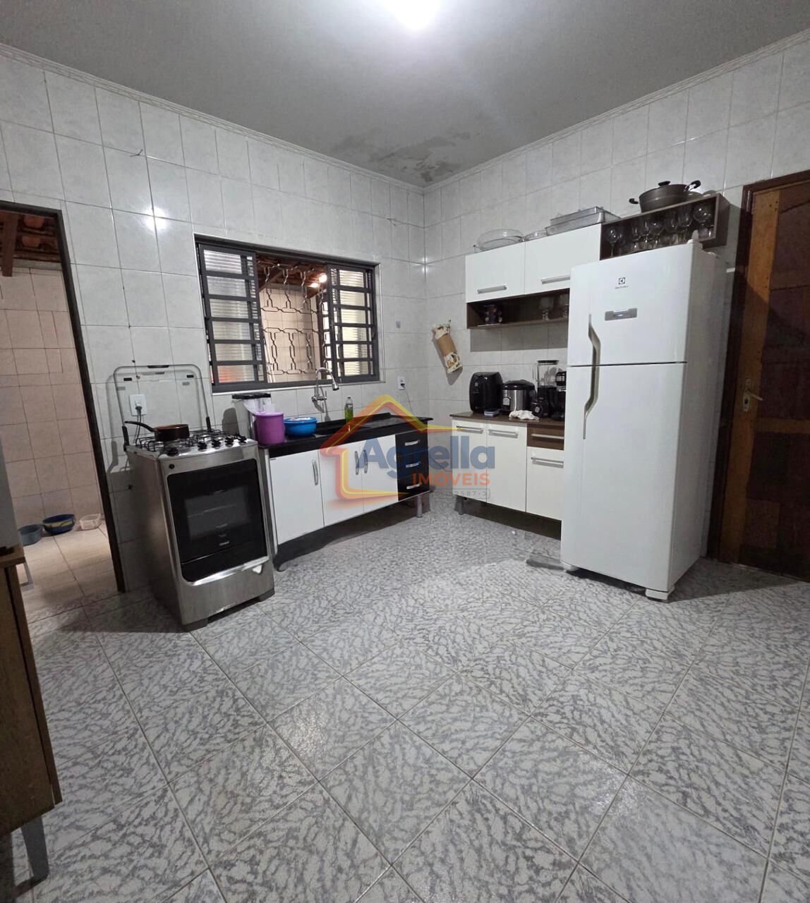 Casa, 3 quartos, 90 m² - Foto 1