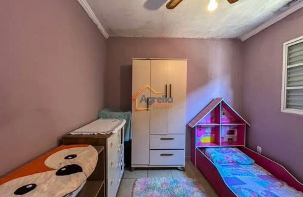 Casa, 3 quartos, 114 m² - Foto 4