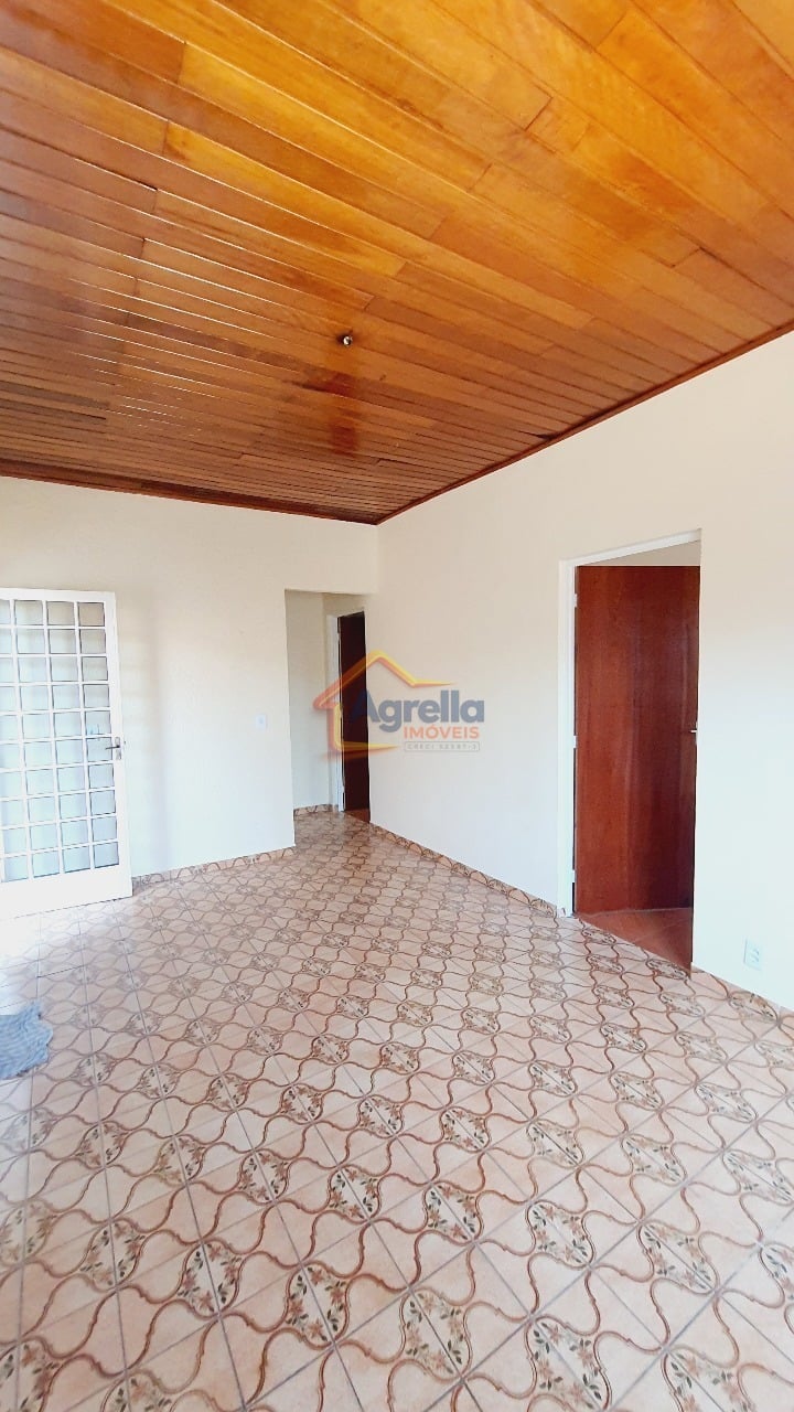 Casa, 2 quartos, 71 m² - Foto 2
