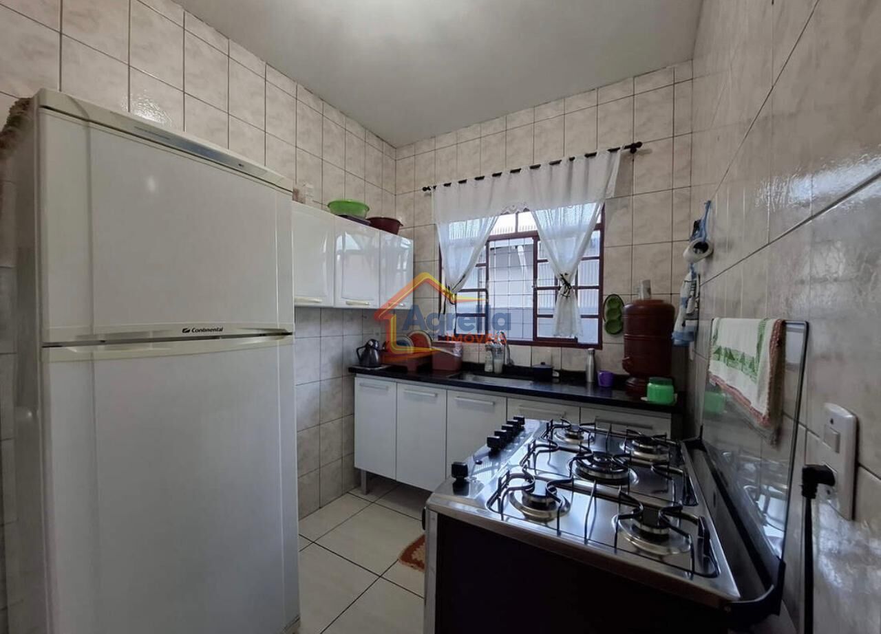 Casa, 3 quartos, 178 m² - Foto 6