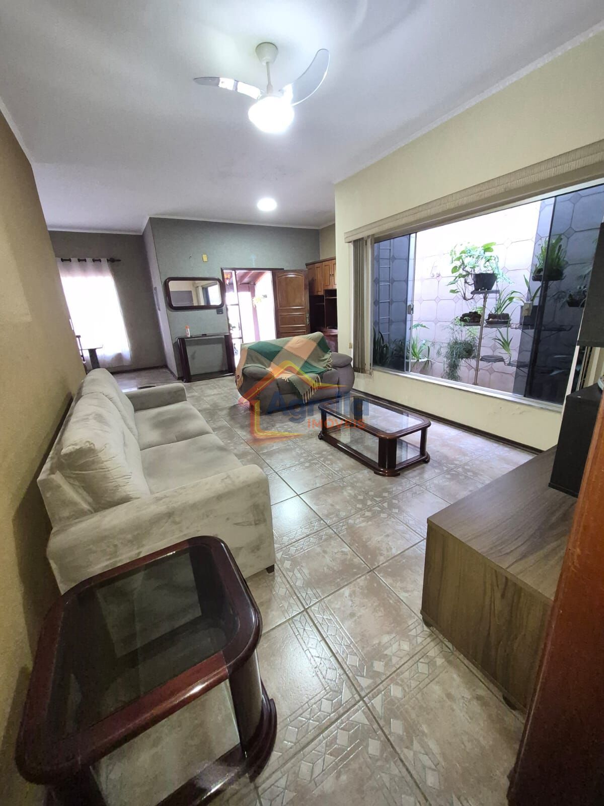 Casa, 3 quartos, 250 m² - Foto 4