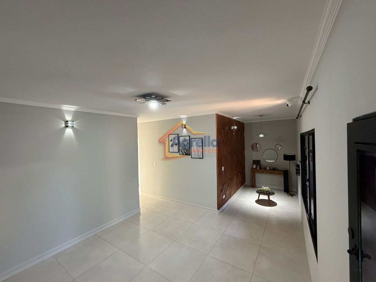 Casa, 3 quartos, 209 m² - Foto 3