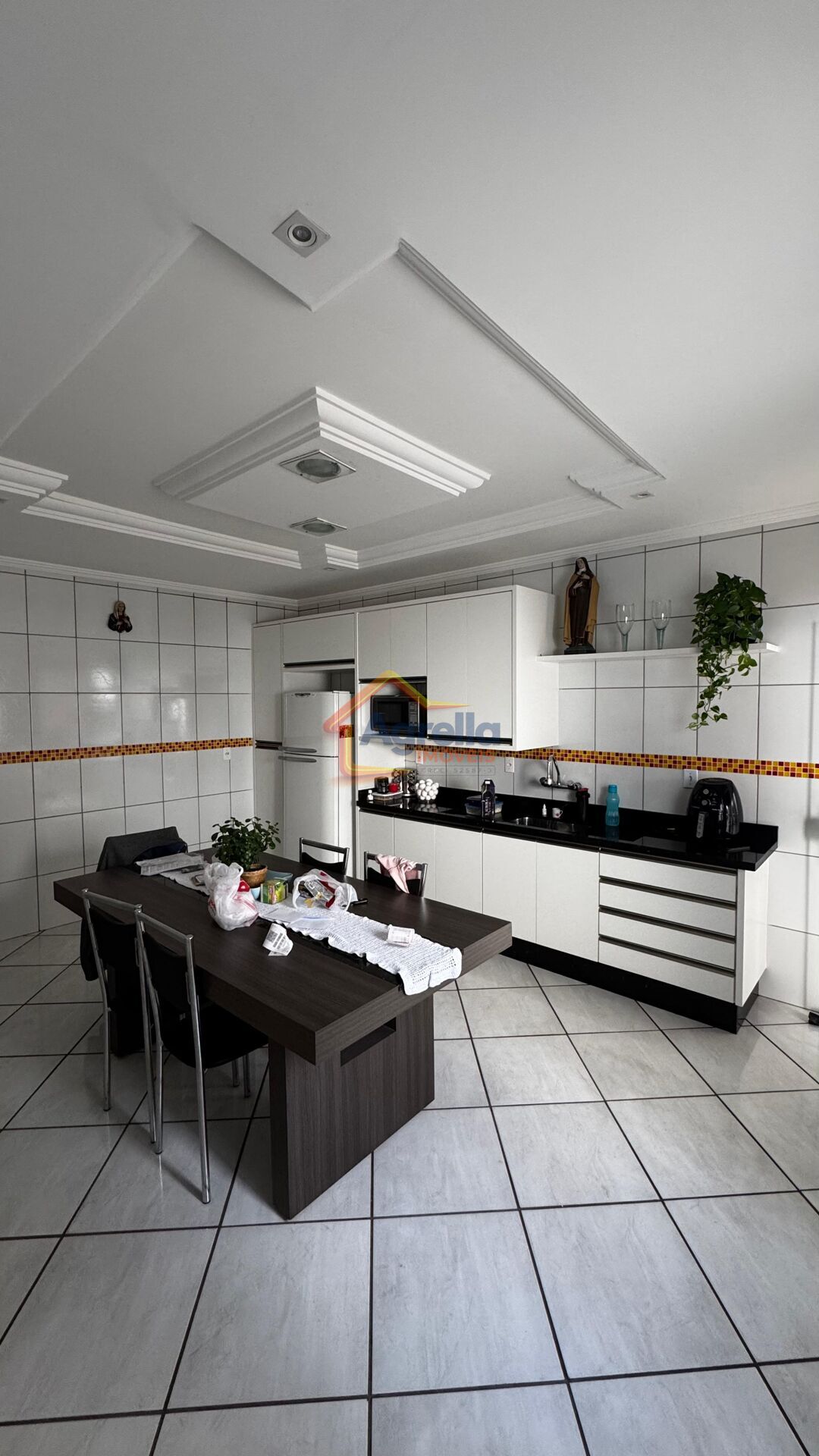 Casa, 3 quartos, 180 m² - Foto 2