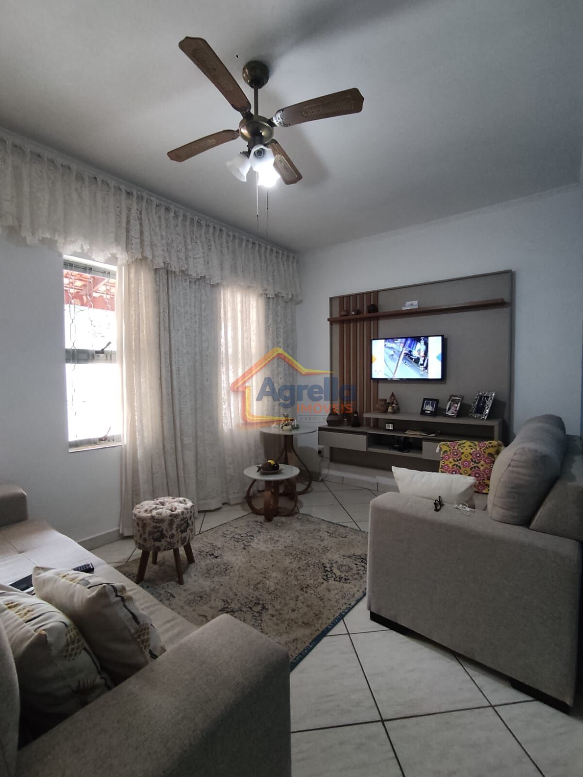 Casa, 2 quartos, 147 m² - Foto 1