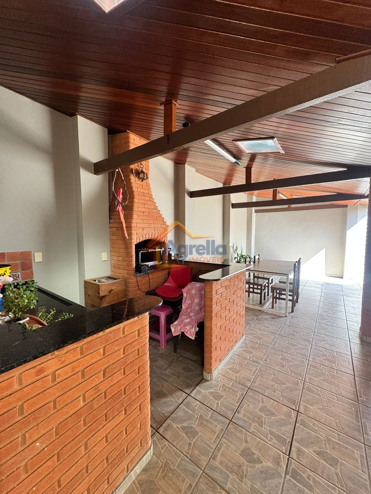 Casa, 3 quartos, 179 m² - Foto 2