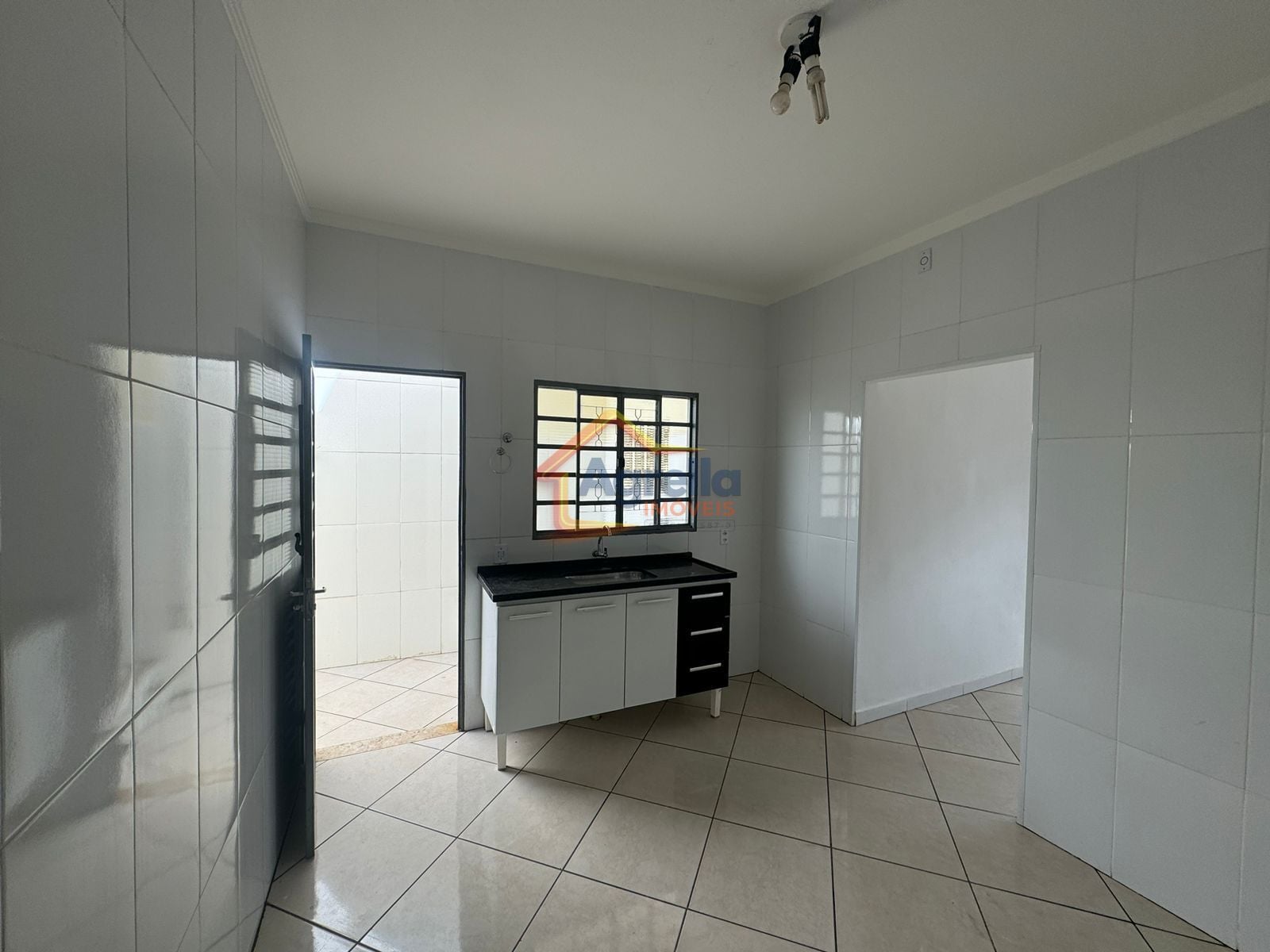 Casa, 1 quarto, 170 m² - Foto 12