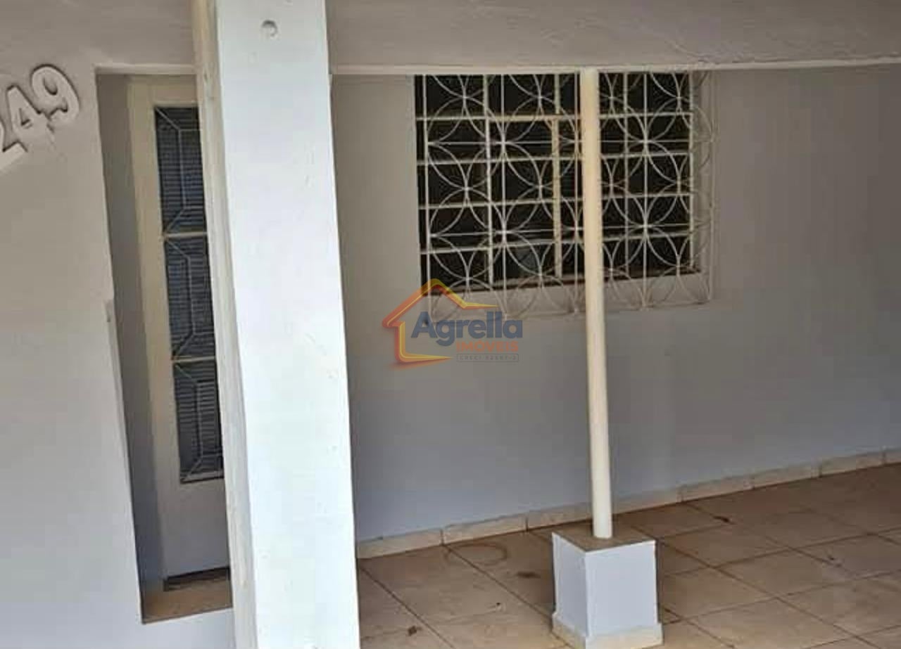 Casa, 2 quartos, 128 m² - Foto 1