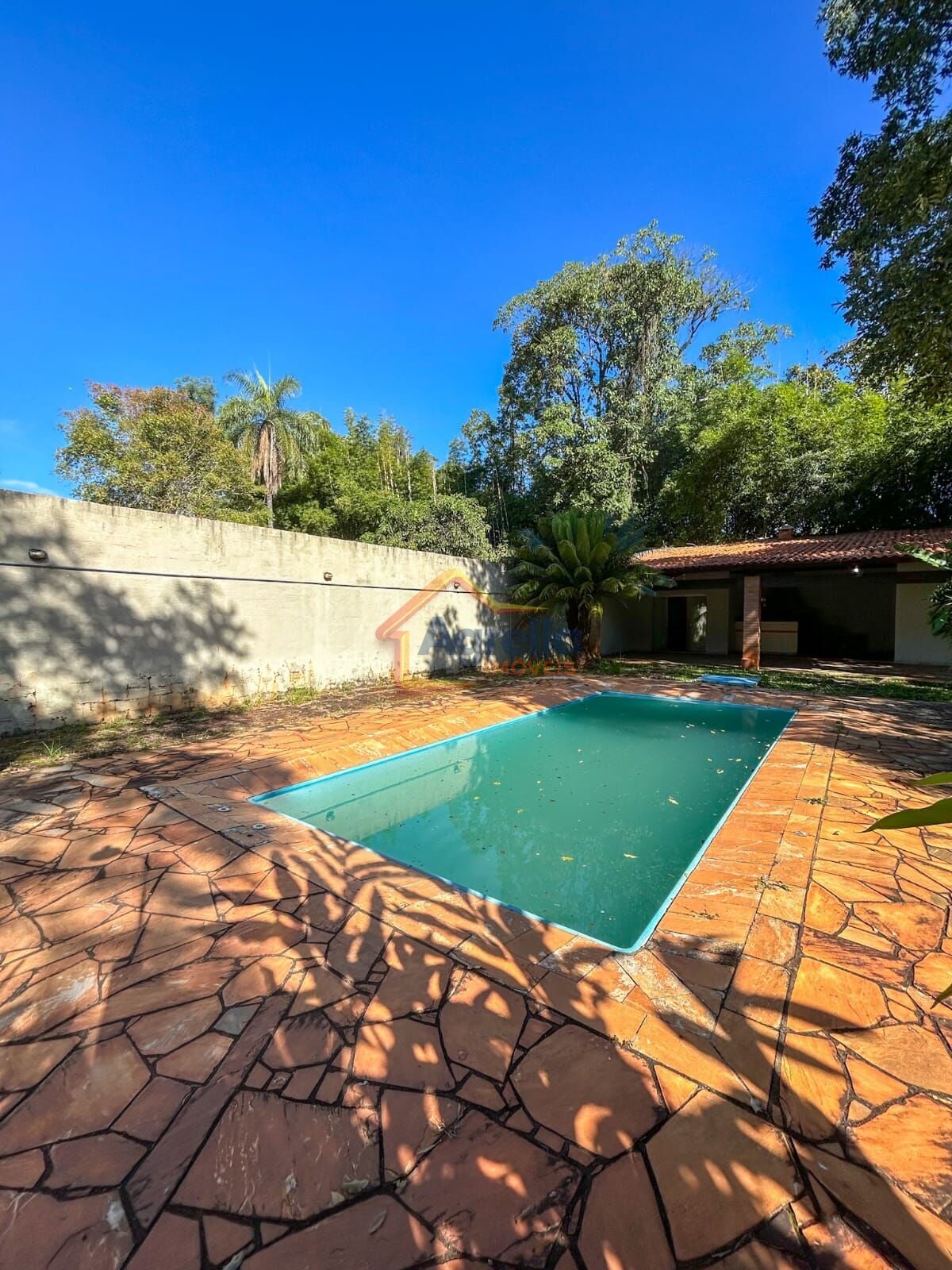 Chácara, 2 quartos, 1515 m² - Foto 2
