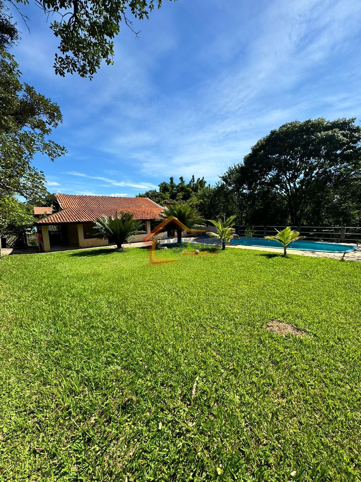 Sítio, 3 quartos, 1300 m² - Foto 5