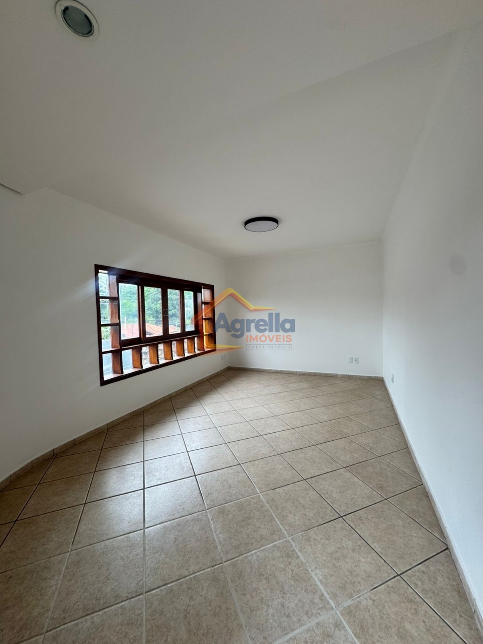 Casa, 3 quartos, 240 m² - Foto 10