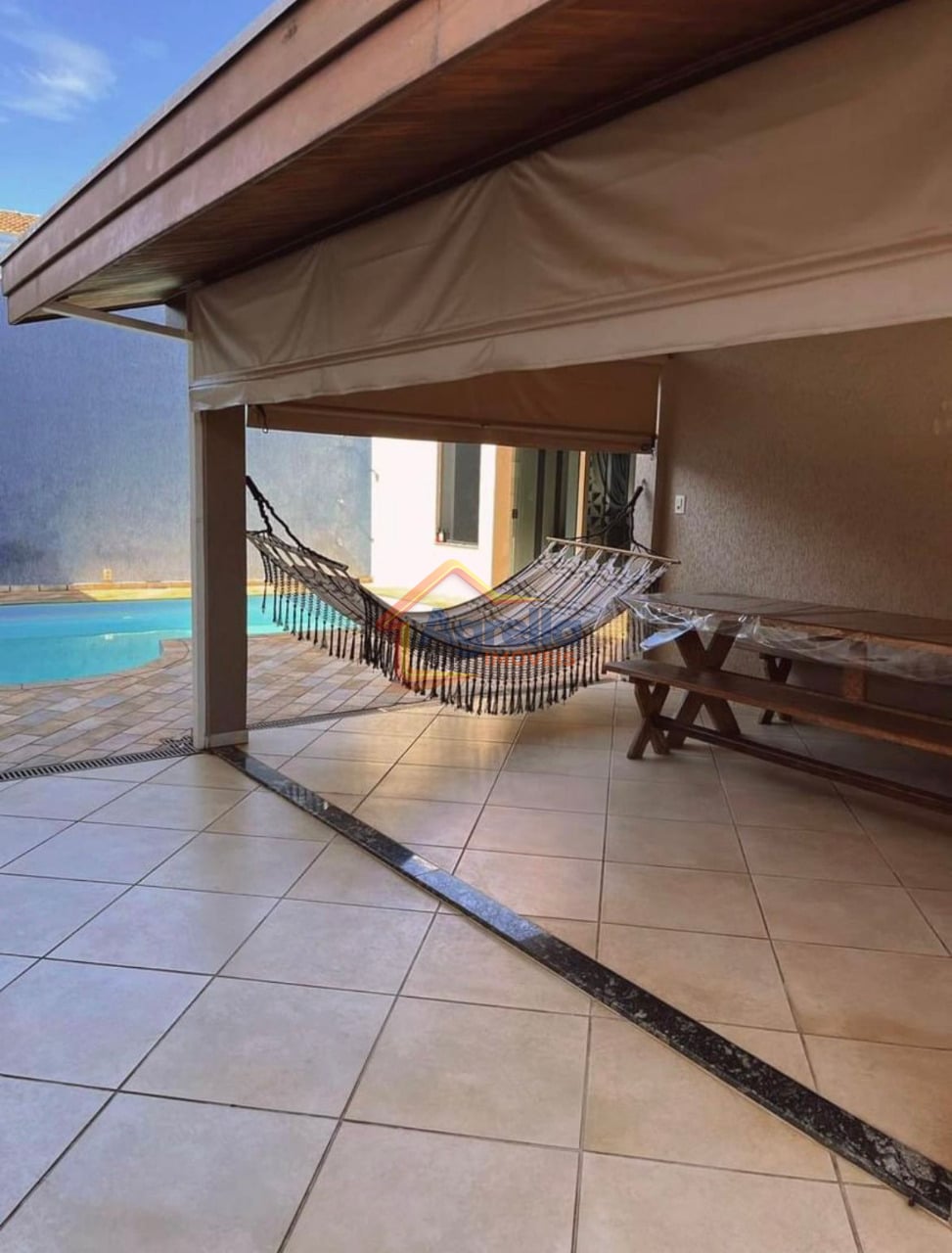 Casa, 3 quartos, 160 m² - Foto 1