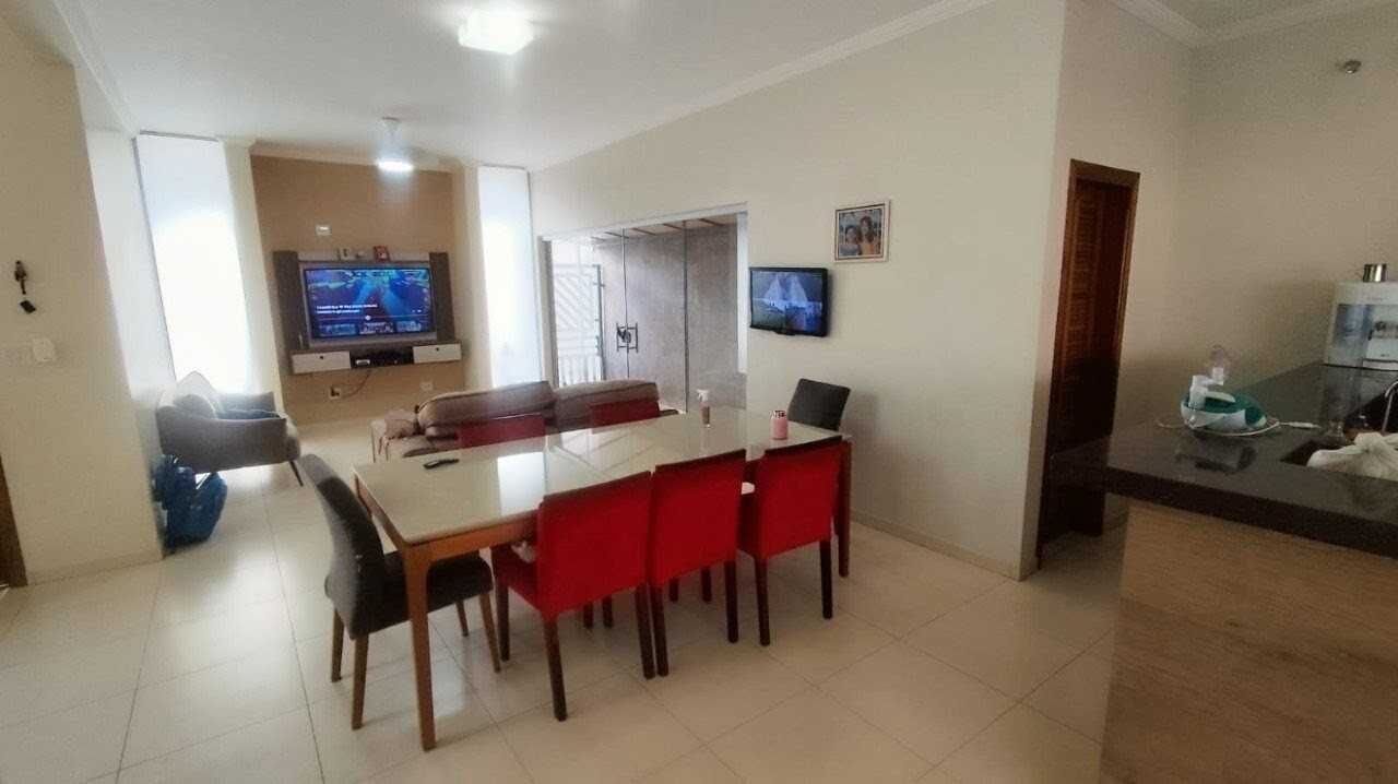 Sobrado, 4 quartos, 241 m² - Foto 3