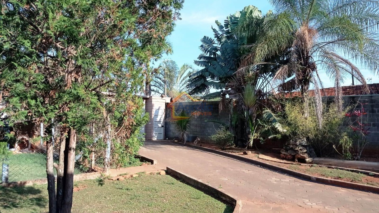 Sítio, 3 quartos, 170 m² - Foto 1