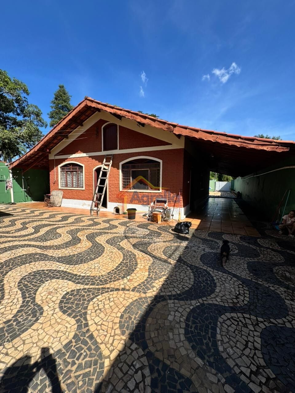Chácara, 4 quartos, 1000 m² - Foto 1