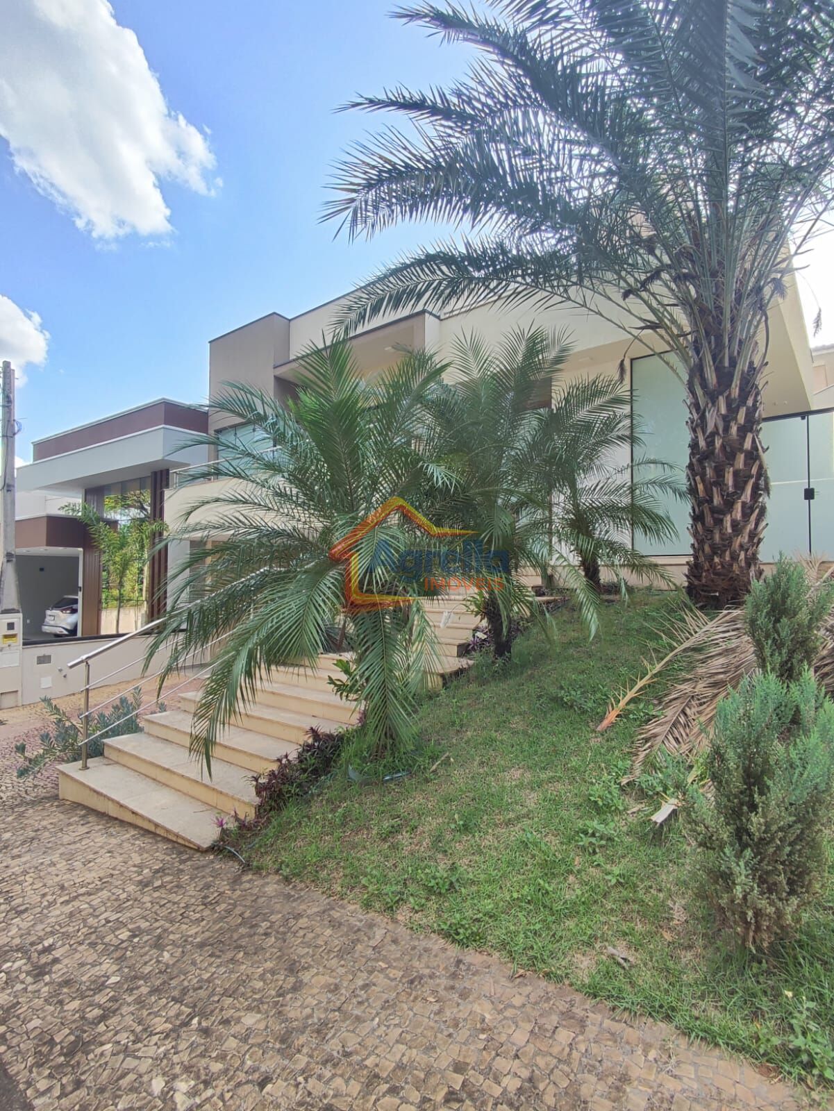Casa, 3 quartos, 189 m² - Foto 2