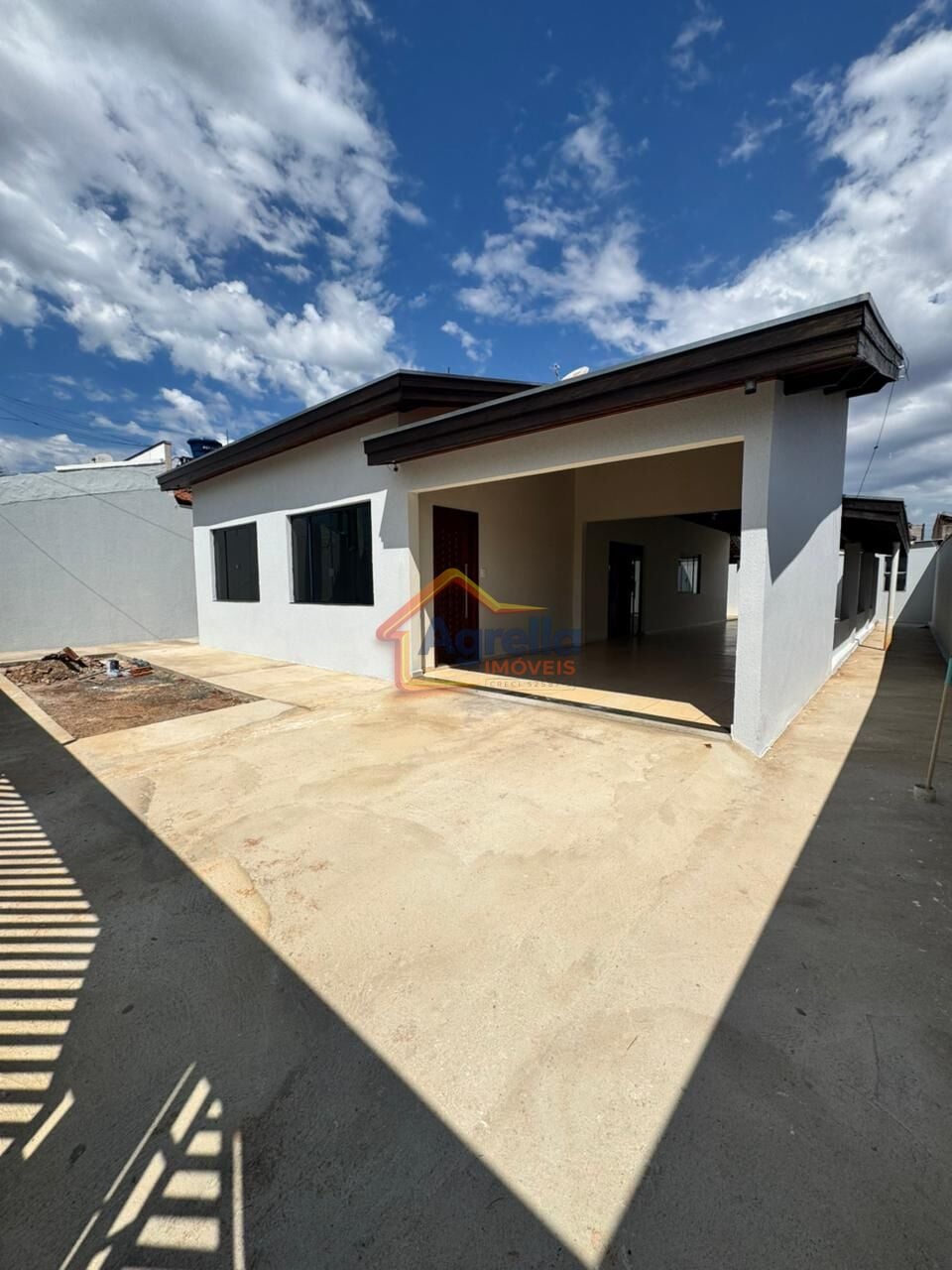 Casa, 3 quartos, 180 m² - Foto 1