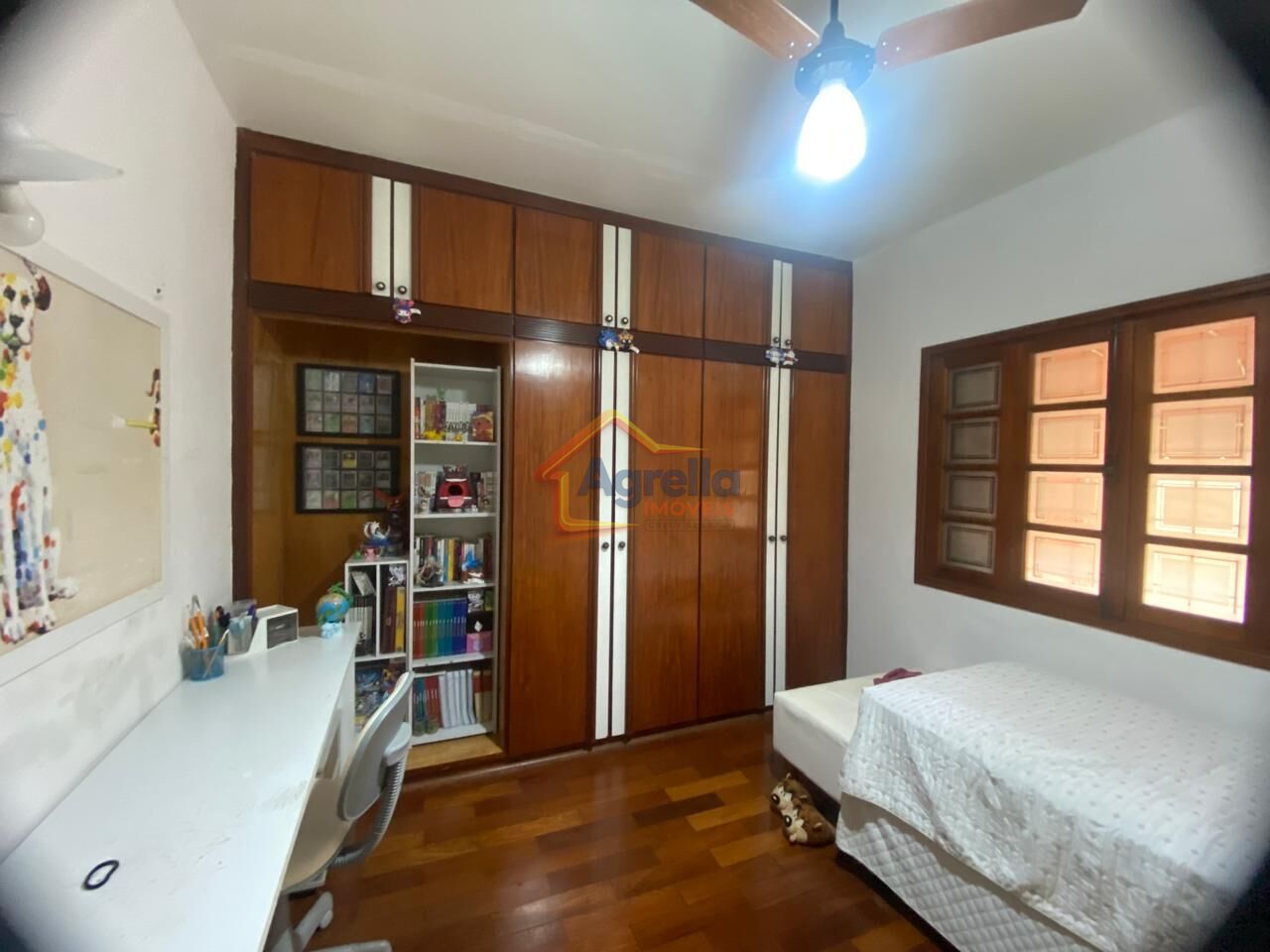 Casa, 4 quartos, 245 m² - Foto 8