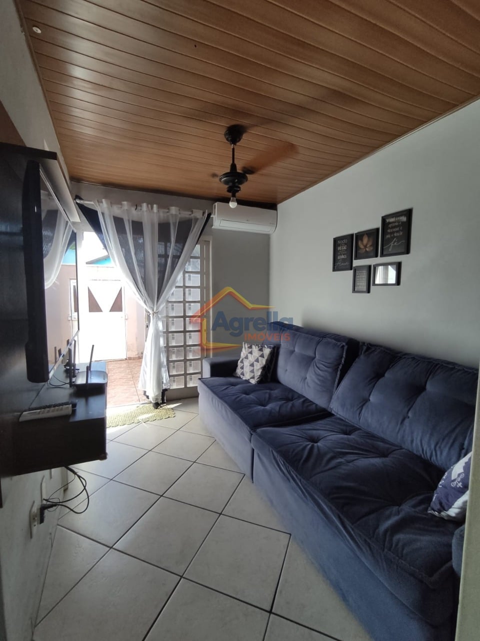 Casa, 3 quartos, 181 m² - Foto 1