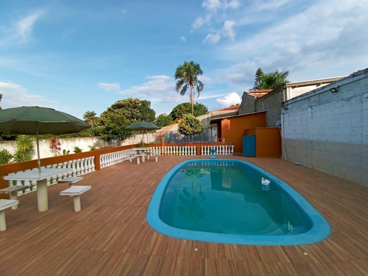 Sítio, 2 quartos, 260 m² - Foto 1