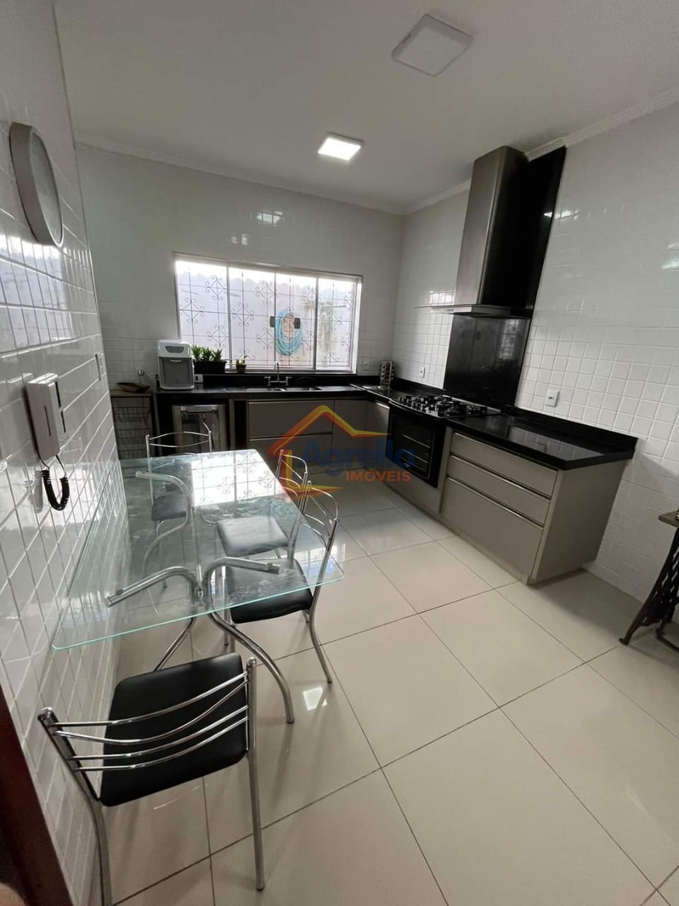 Casa, 3 quartos, 252 m² - Foto 10