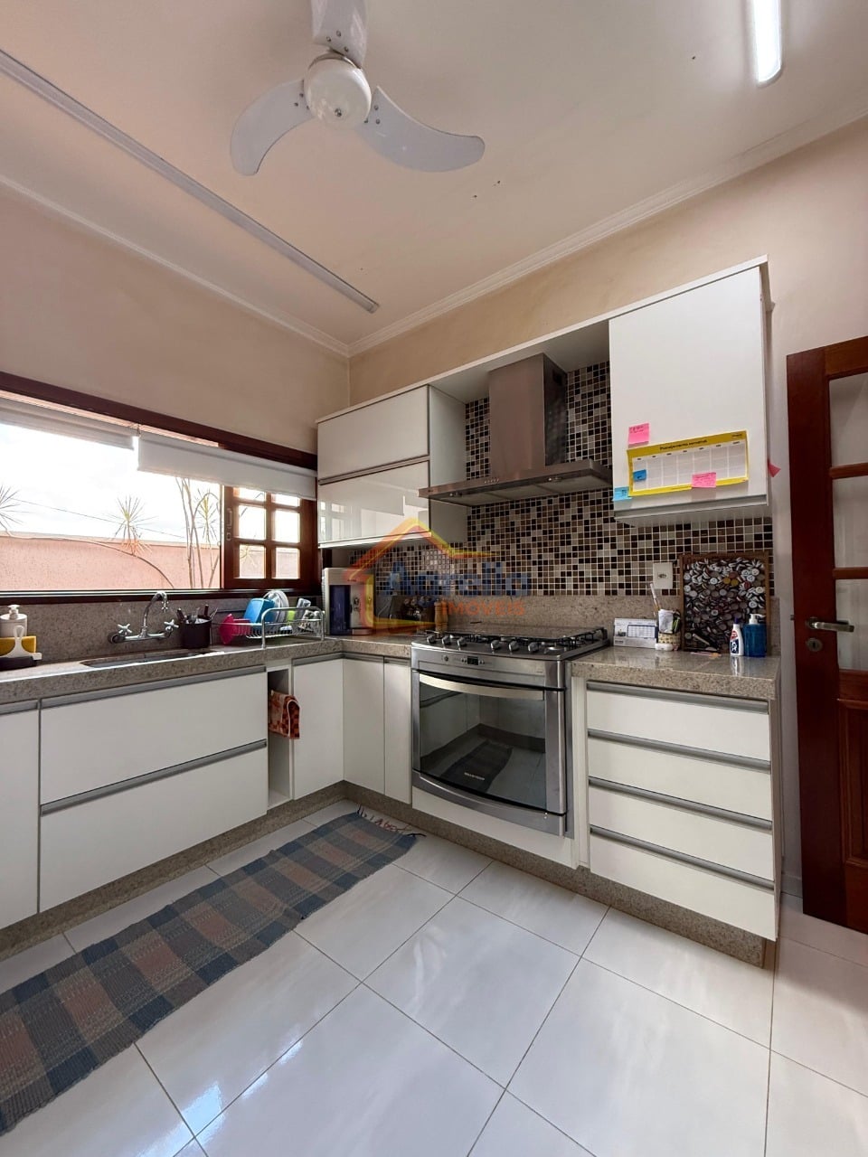 Casa, 3 quartos, 220 m² - Foto 6