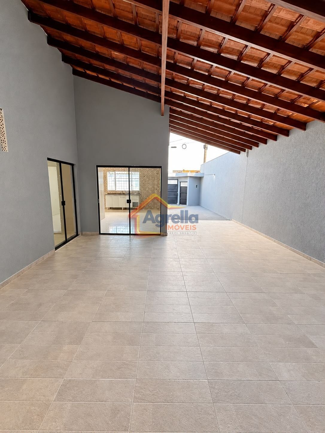 Casa, 3 quartos, 165 m² - Foto 1