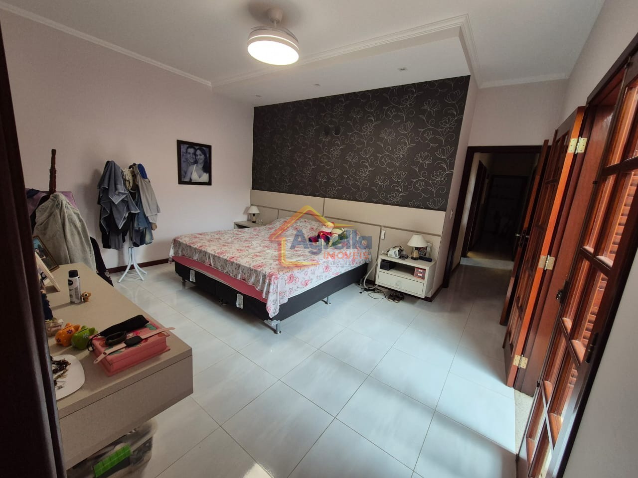 Casa, 3 quartos, 300 m² - Foto 9