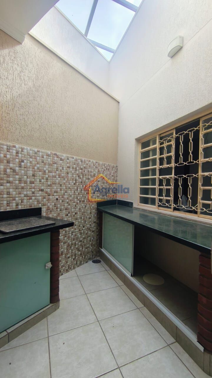 Casa, 3 quartos, 156 m² - Foto 15