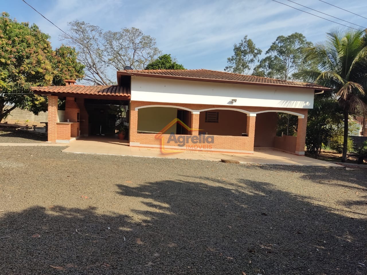Sítio, 3 quartos, 219 m² - Foto 1
