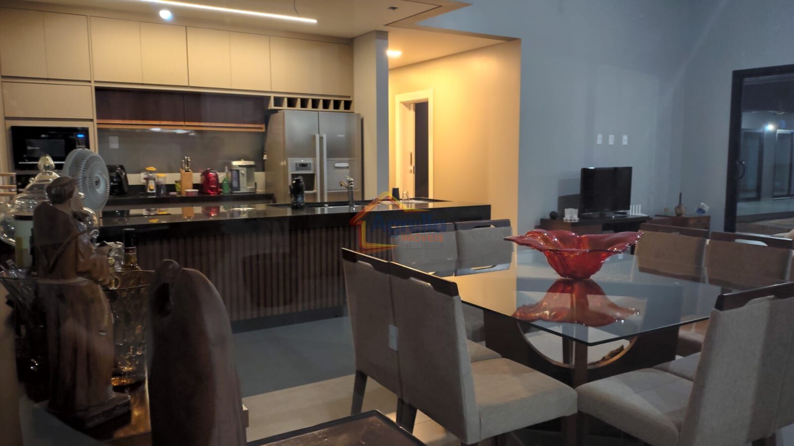 Sítio, 3 quartos, 2500 m² - Foto 1