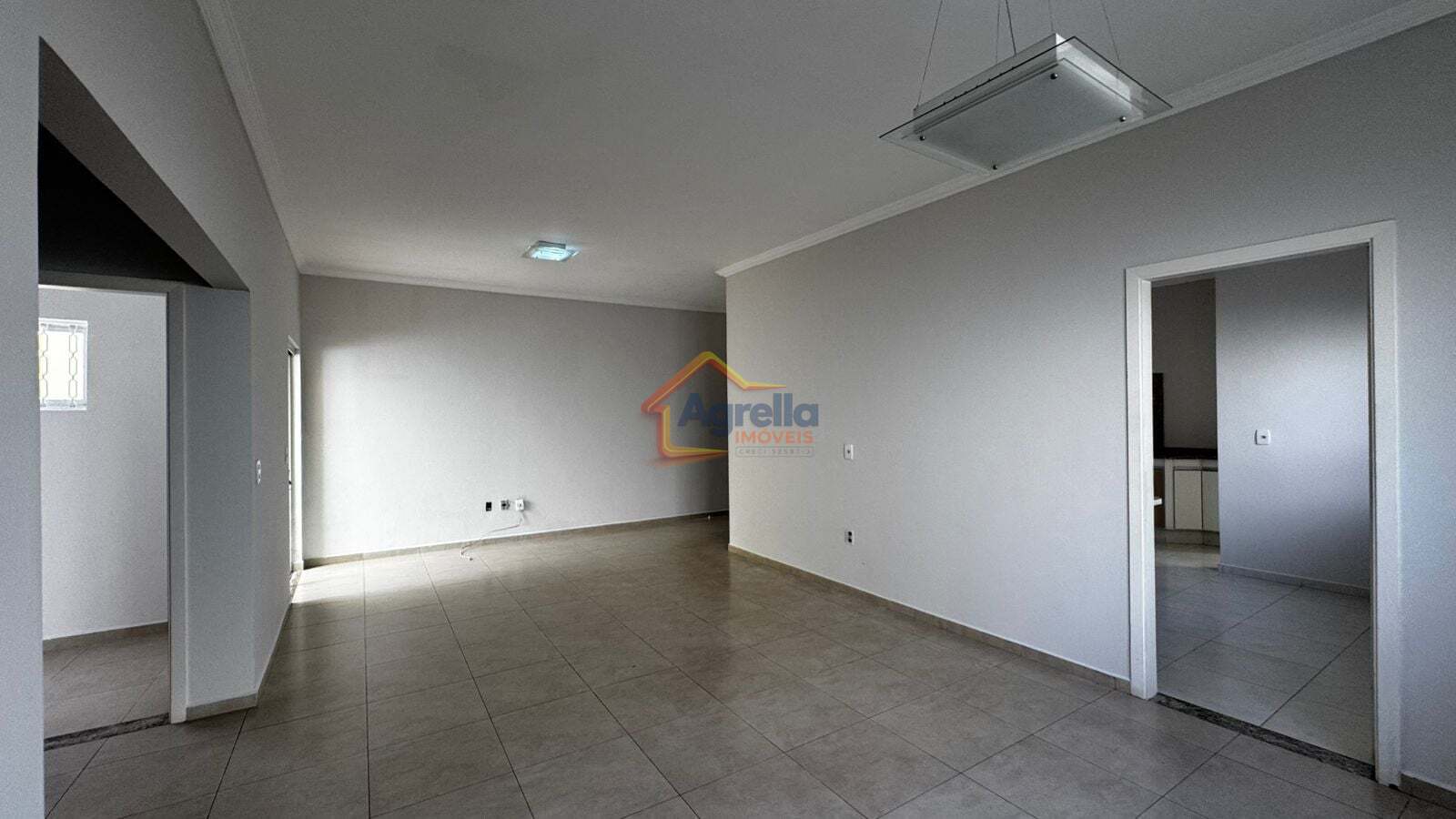 Casa, 3 quartos, 253 m² - Foto 8