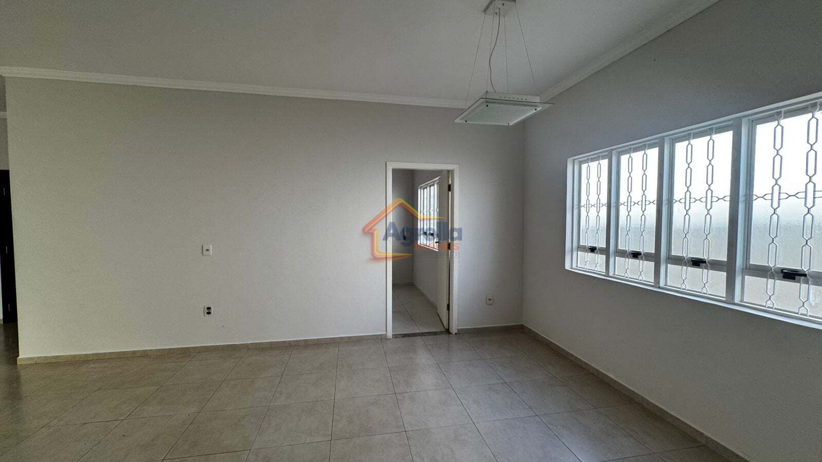 Casa, 3 quartos, 253 m² - Foto 10