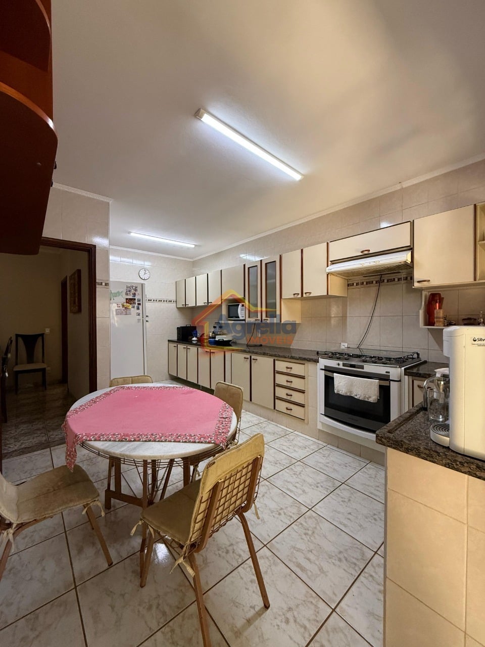 Casa, 3 quartos, 211 m² - Foto 5